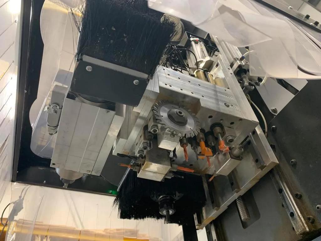 Usado Máquina de anidación Comeva Nicron Zenit 13/26 I