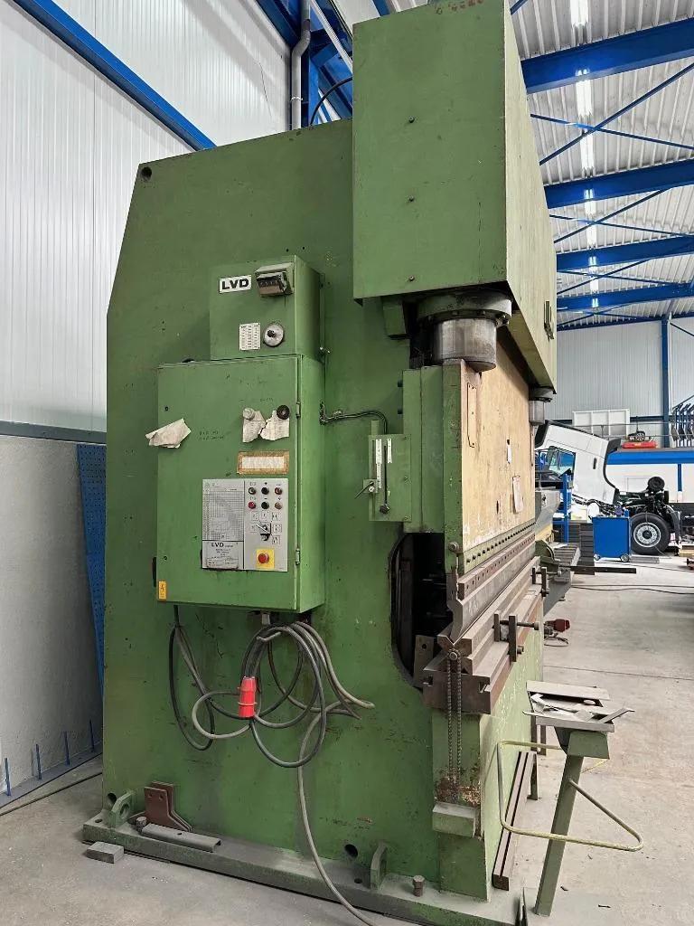 Gebruikt LVD PPCB 300/30 I Persrem