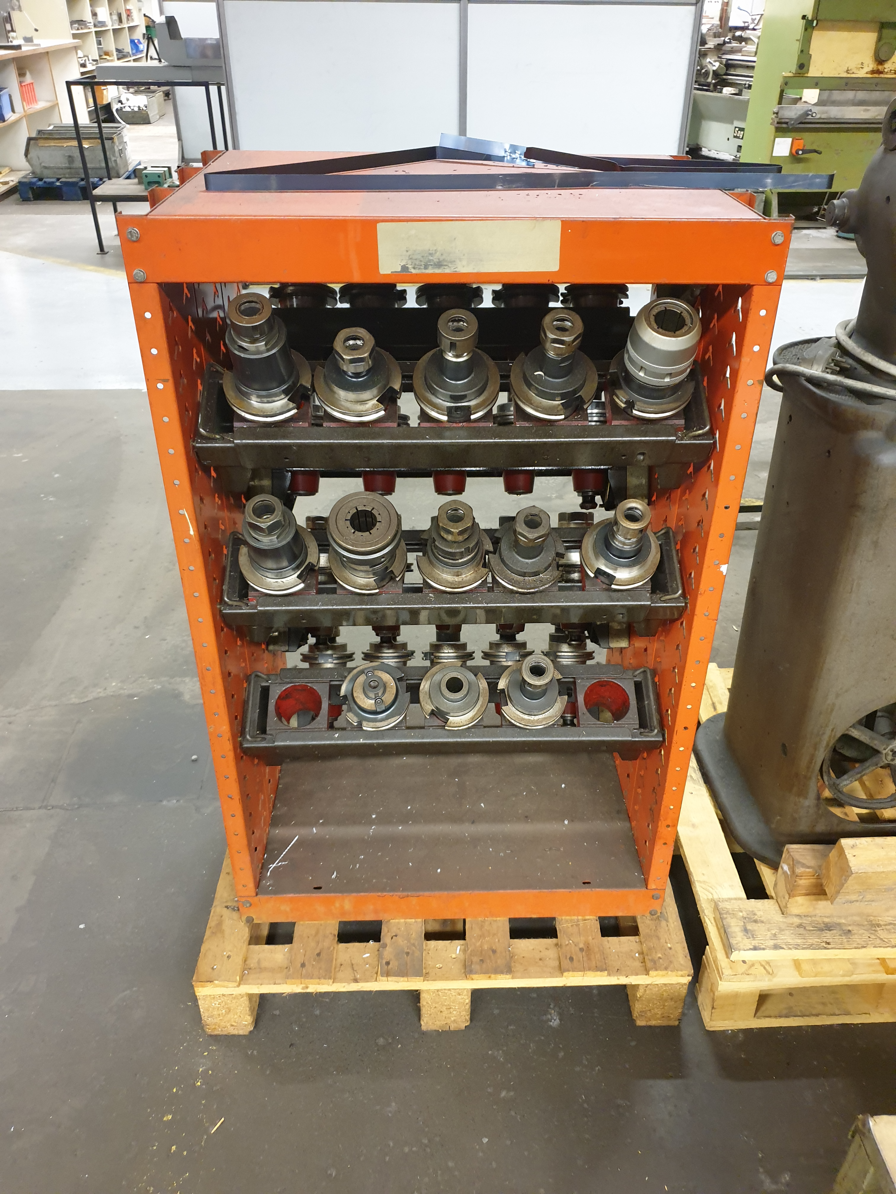 Used MAZAK VQC 30/50B