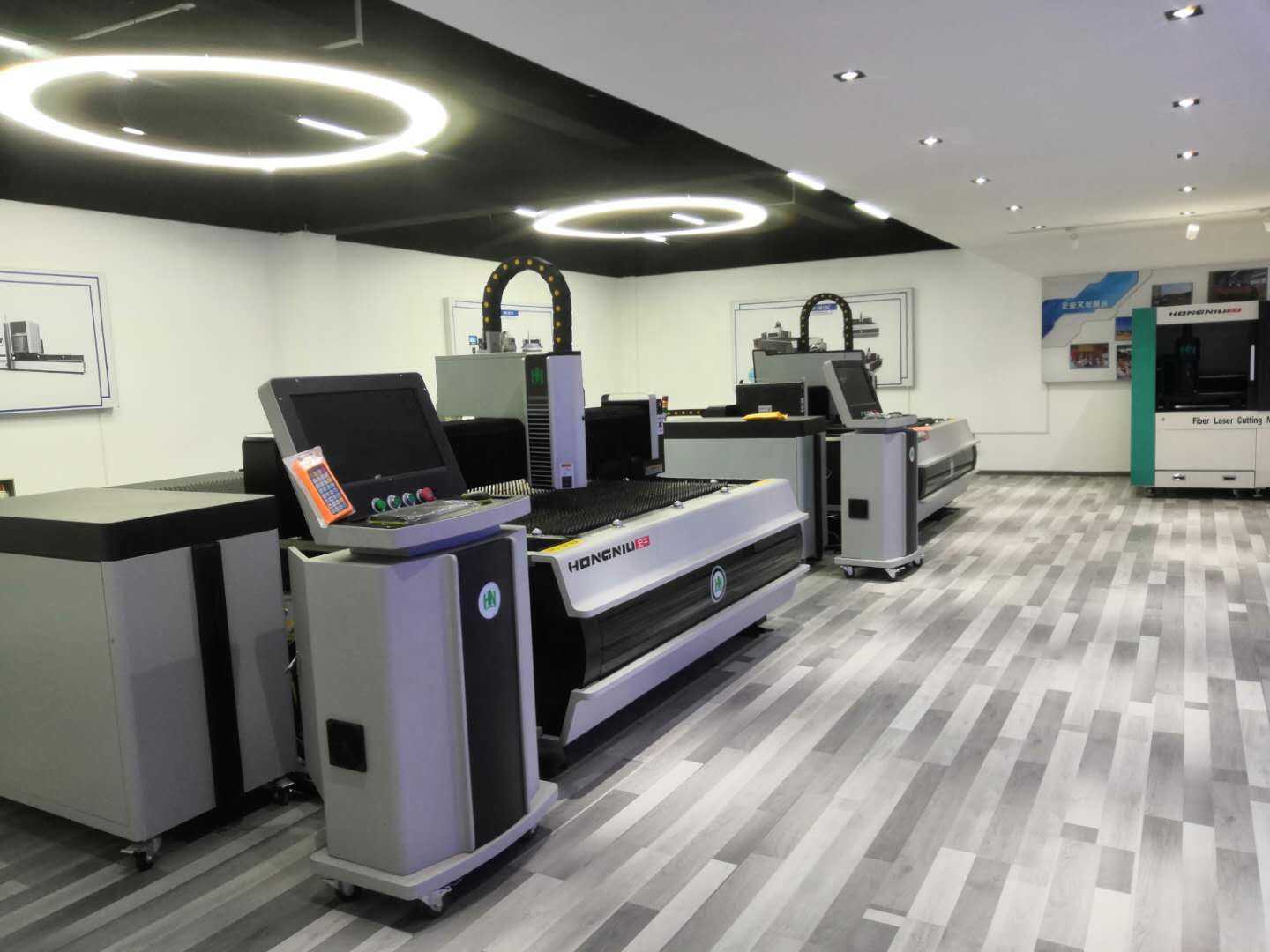 Hongniu HN-3015E 3000W - Corte por láser - 2023