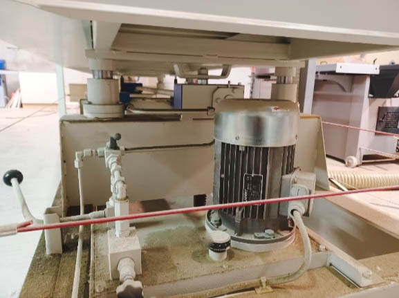 Used Orma S/6 31/13 STA I Veneer Press I 2009