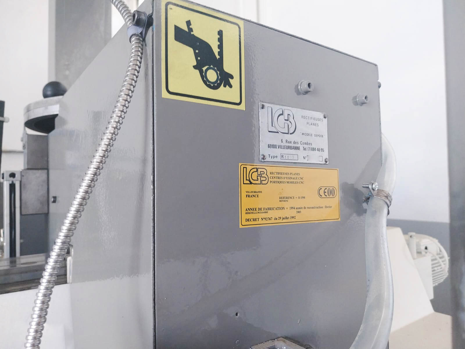 Used LGB R1590 - Grinding Machine - 1994