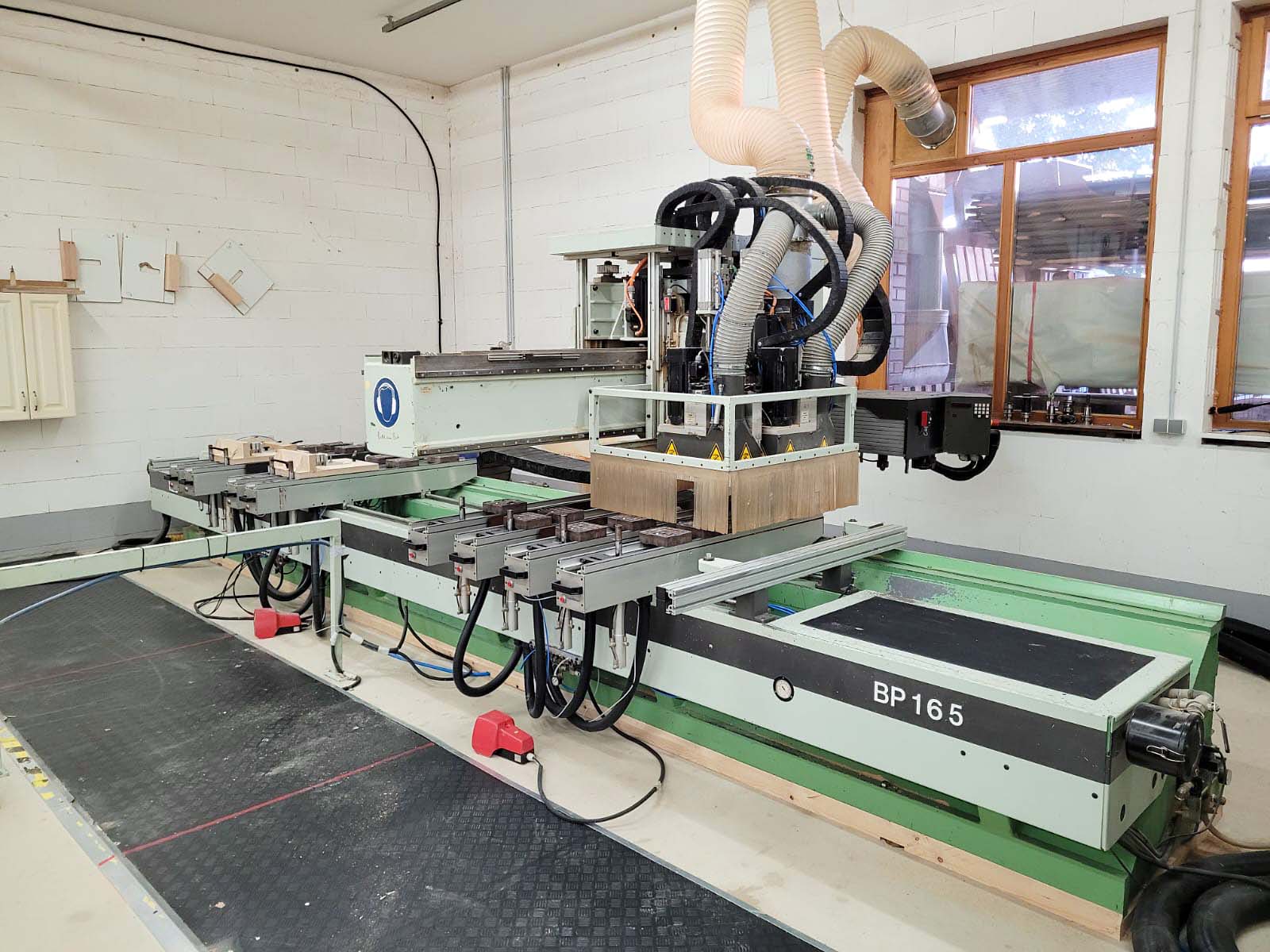 Used Weeke BP 165 - CNC Machining Center - 1995