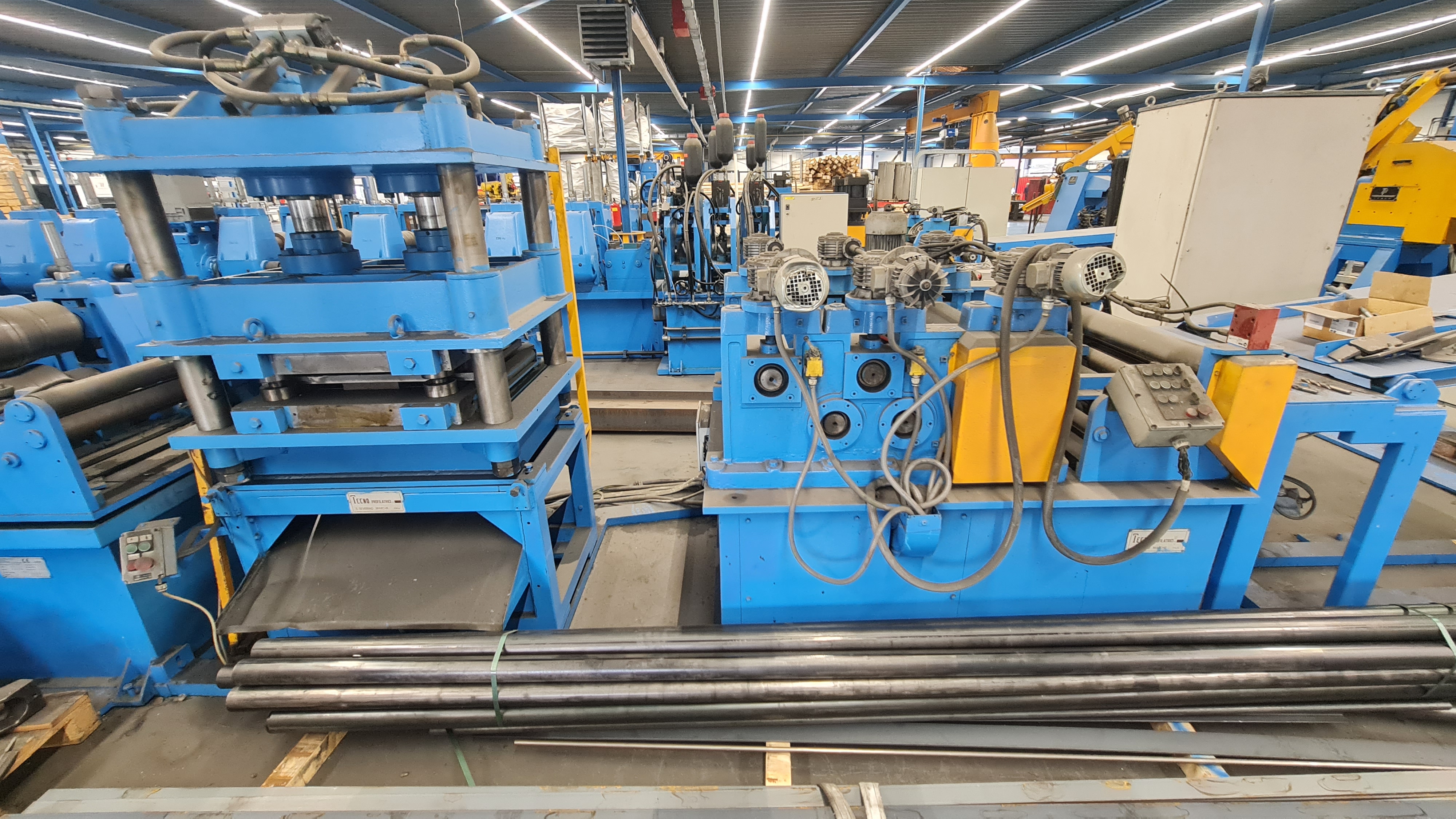 Gebruikt Tecnopromec Alfa C I Profiling Line I 1997