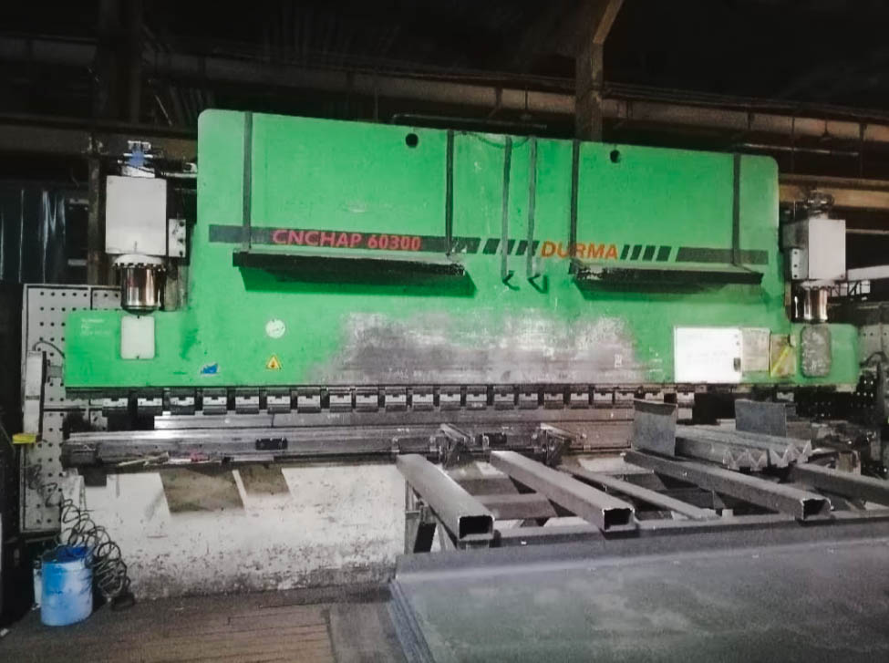 Gebruikt Durma CNC HAP 60300 - Persrem - 2006
