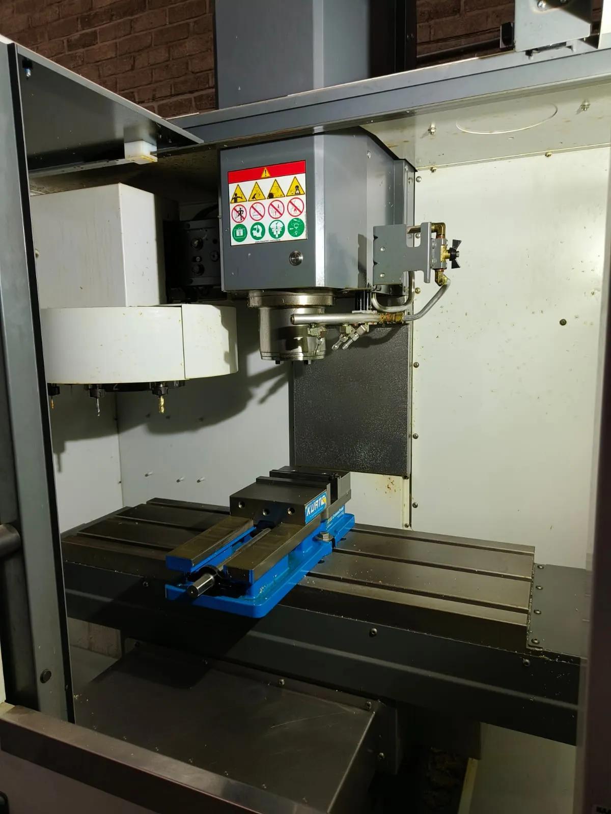 Gebruikt Haas Mini Mill I Verticaal Bewerkingscentrum