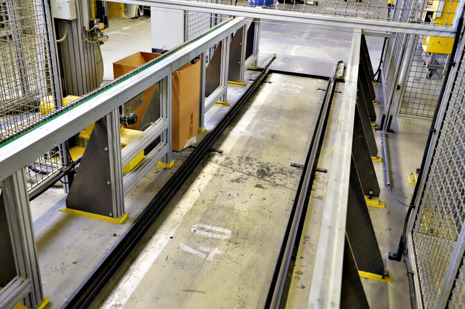 Used Hema HTR600 - Band saw - 2008