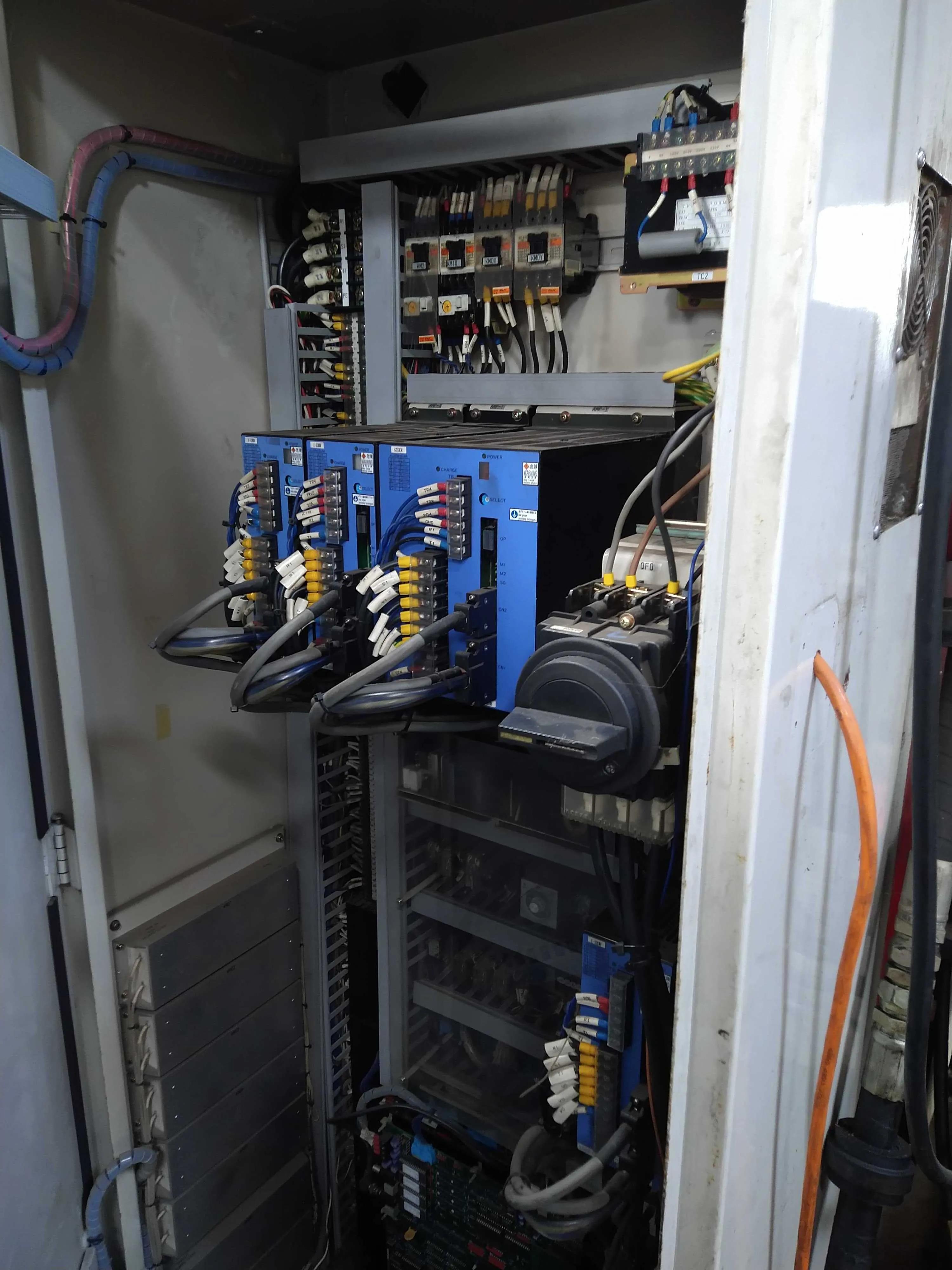 Gebruikt Nisshinbo HTP-1000 I Ponsmachine
