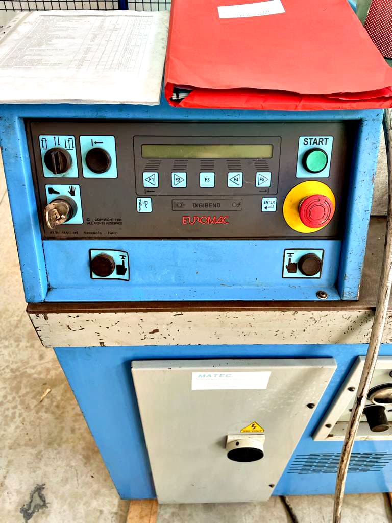 Usado Euromac Digibend 360 - Máquina de plegado - 1998