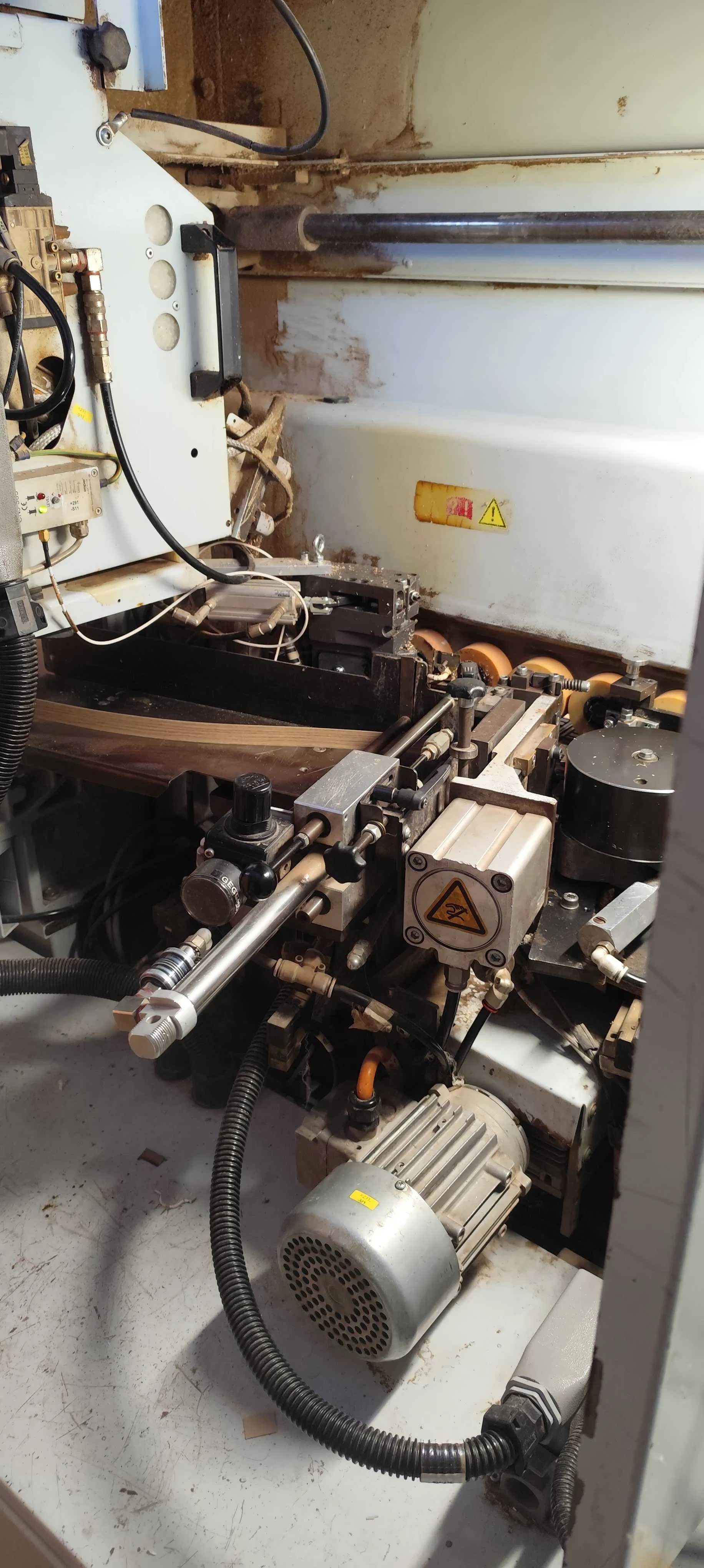 Used Brandt KDF 650 I Edgebanding I 2011