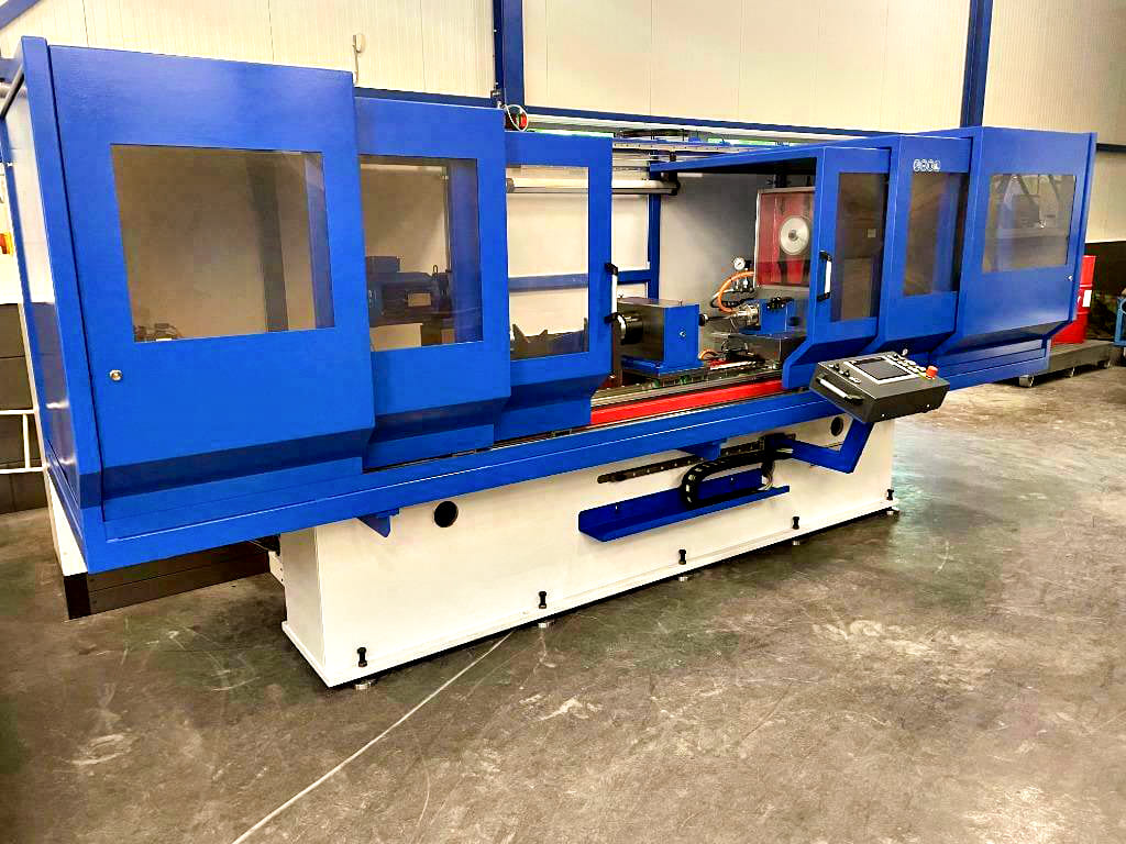 Usado Tibo E25 -1 -750 - Máquina de perforación - 2015