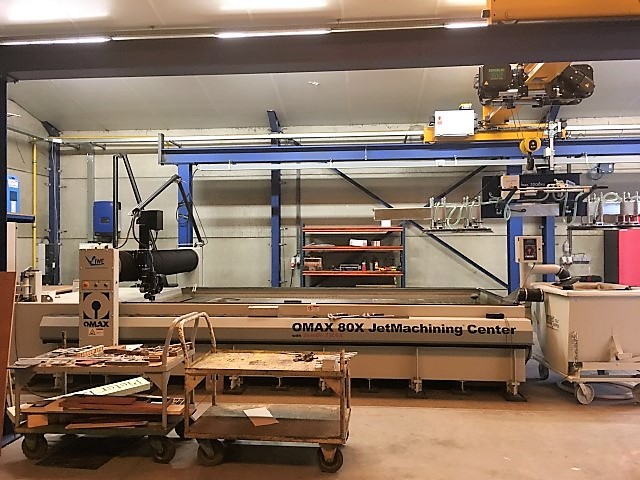 Usado OMAX 80X - Cortadora por chorro de agua