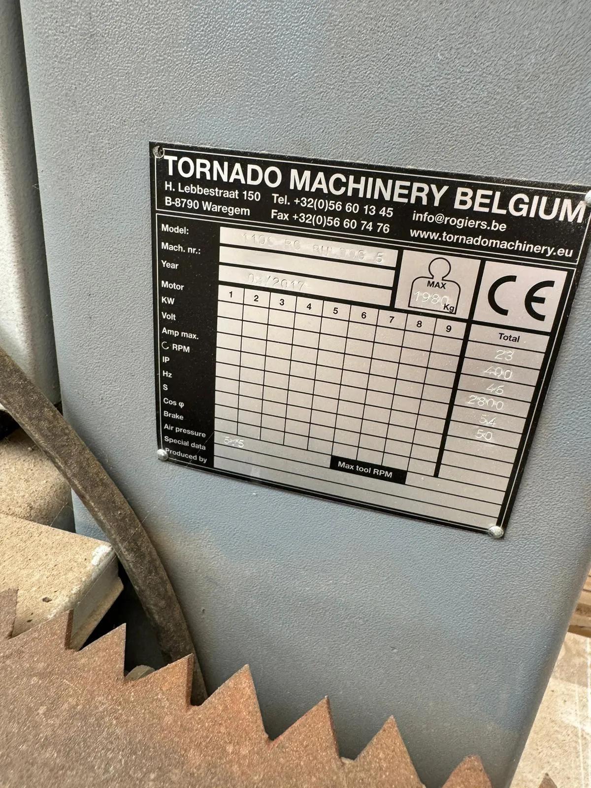 Gebruikt Tornado SPB 910 Buldog 5 I Breedbandschuurmachine