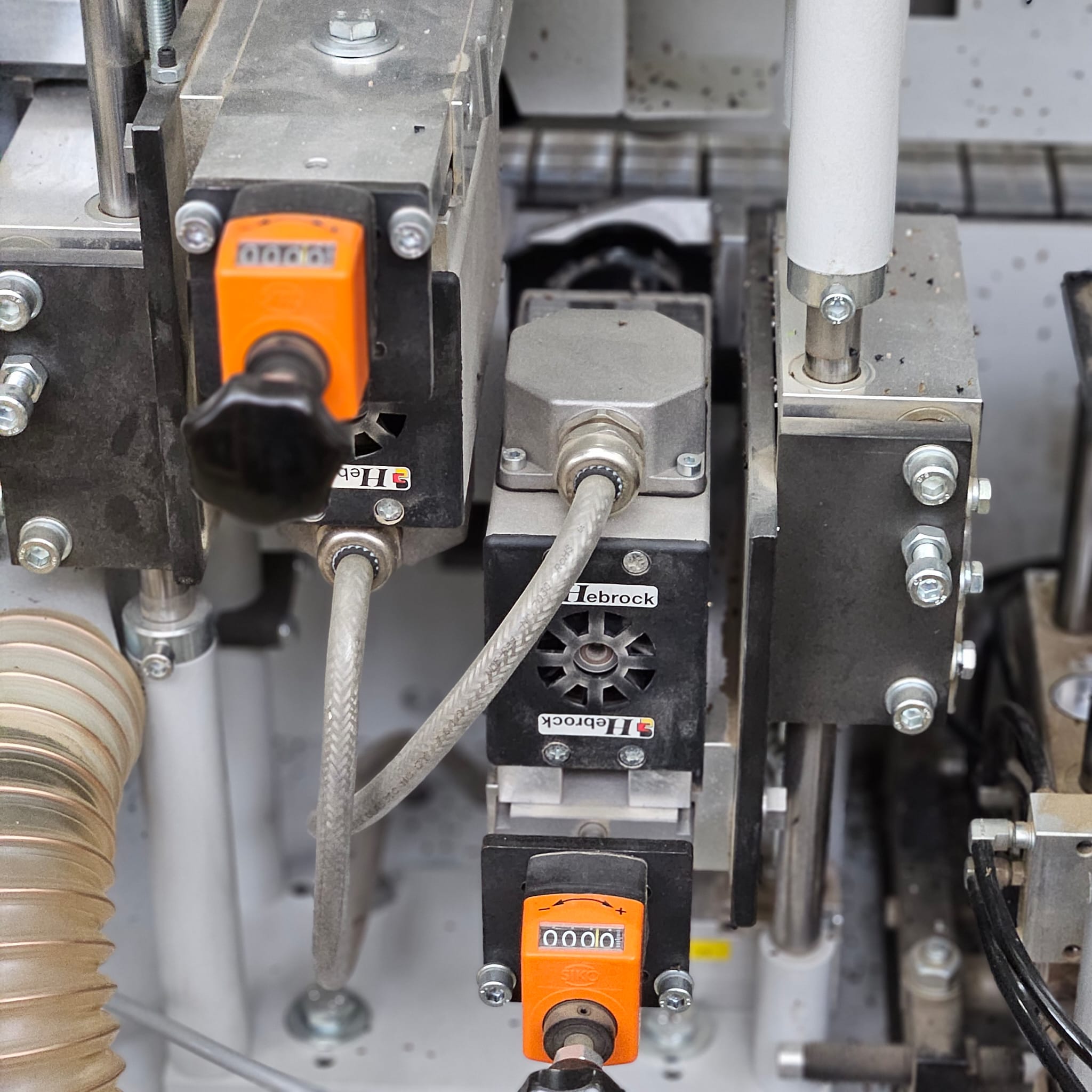 Used Hebrock AKV 3006 DK-F Edgebander | 2017 | Premilling & Corner