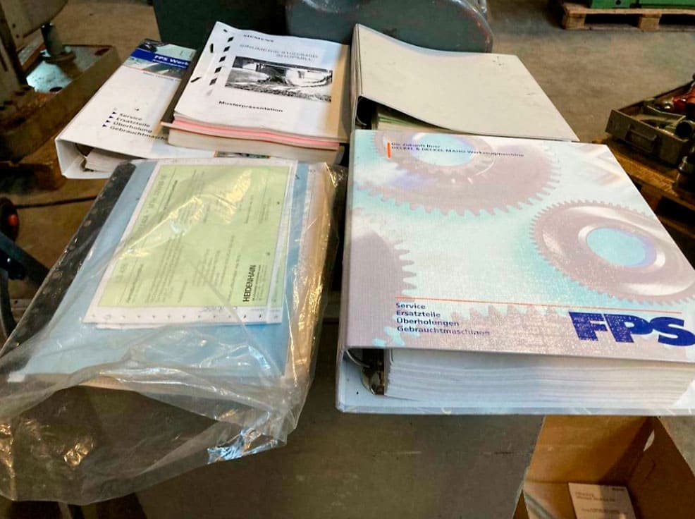 Gebruikt Deckel Maho DMU35-M - Verticaal bewerkingscentrum - 2001