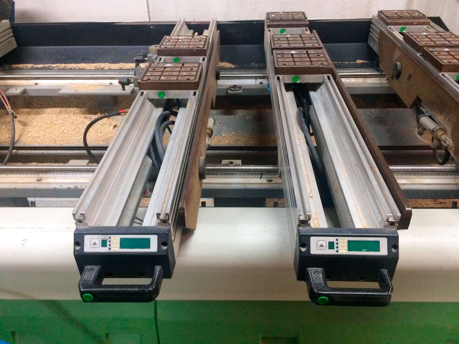 Usado Biesse Rover 23 - Centro de Mecanizado CNC - 2001