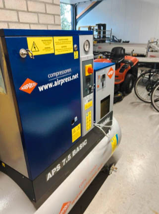 Usado Weinig Opticut S50 Serie opcional I Sierra de corte transversal optimizada I 2020