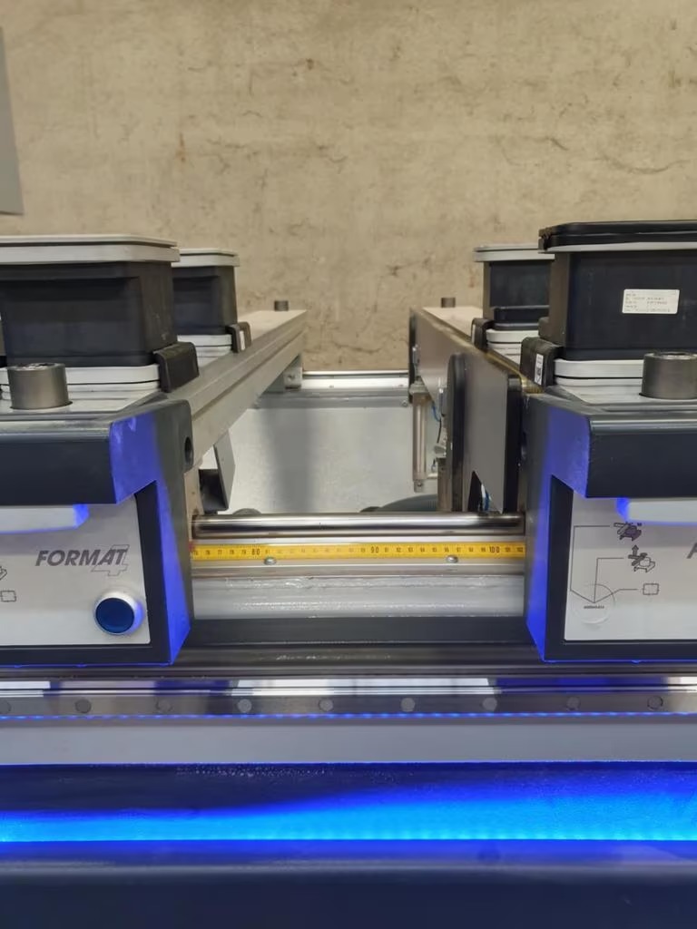 Used Format 4 Profit H200 I CNC Machining Center I 2016