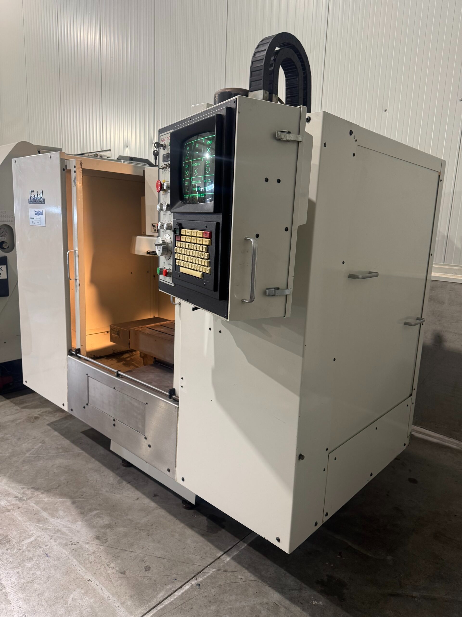 Used Fadal VMC 15 XT I Vertical Machining Center I 1996