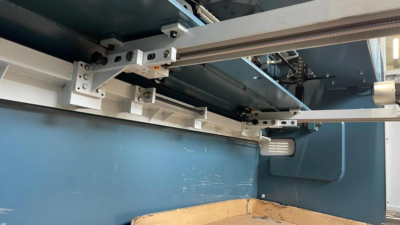 Gebruikt Durma VS 3006 I Guillotine Shear