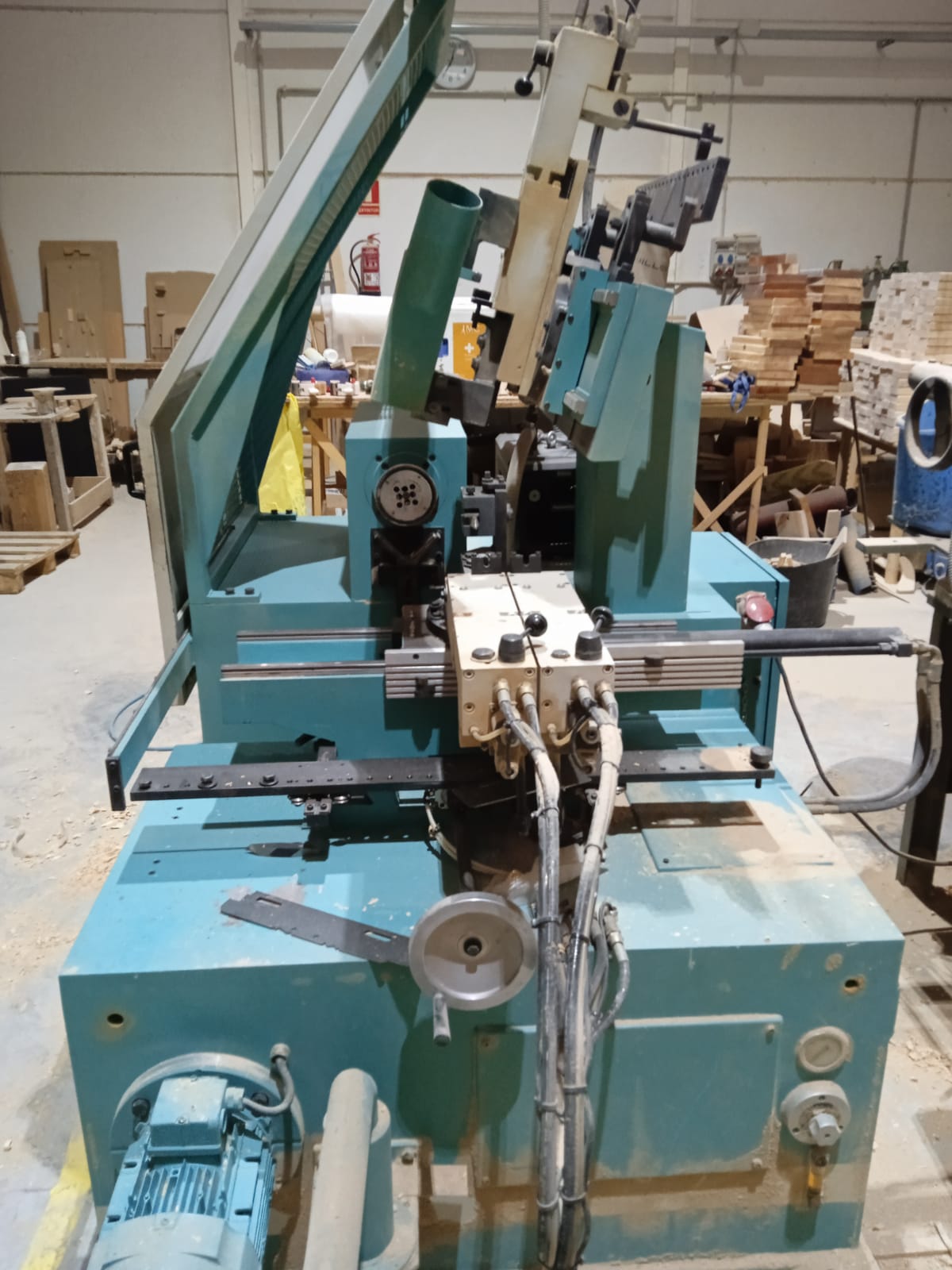 Usado Intorex TF 2 - Torno CNC - 2000