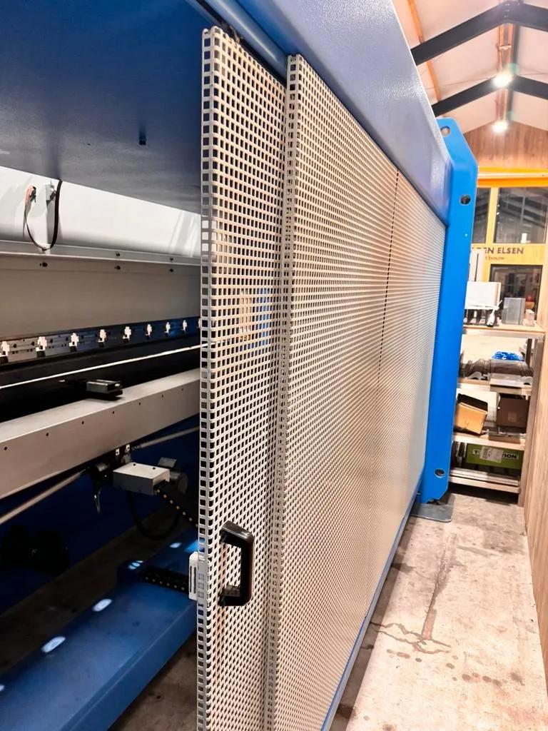 Usado Prensa de Pliegue Gasparini XB 140 I