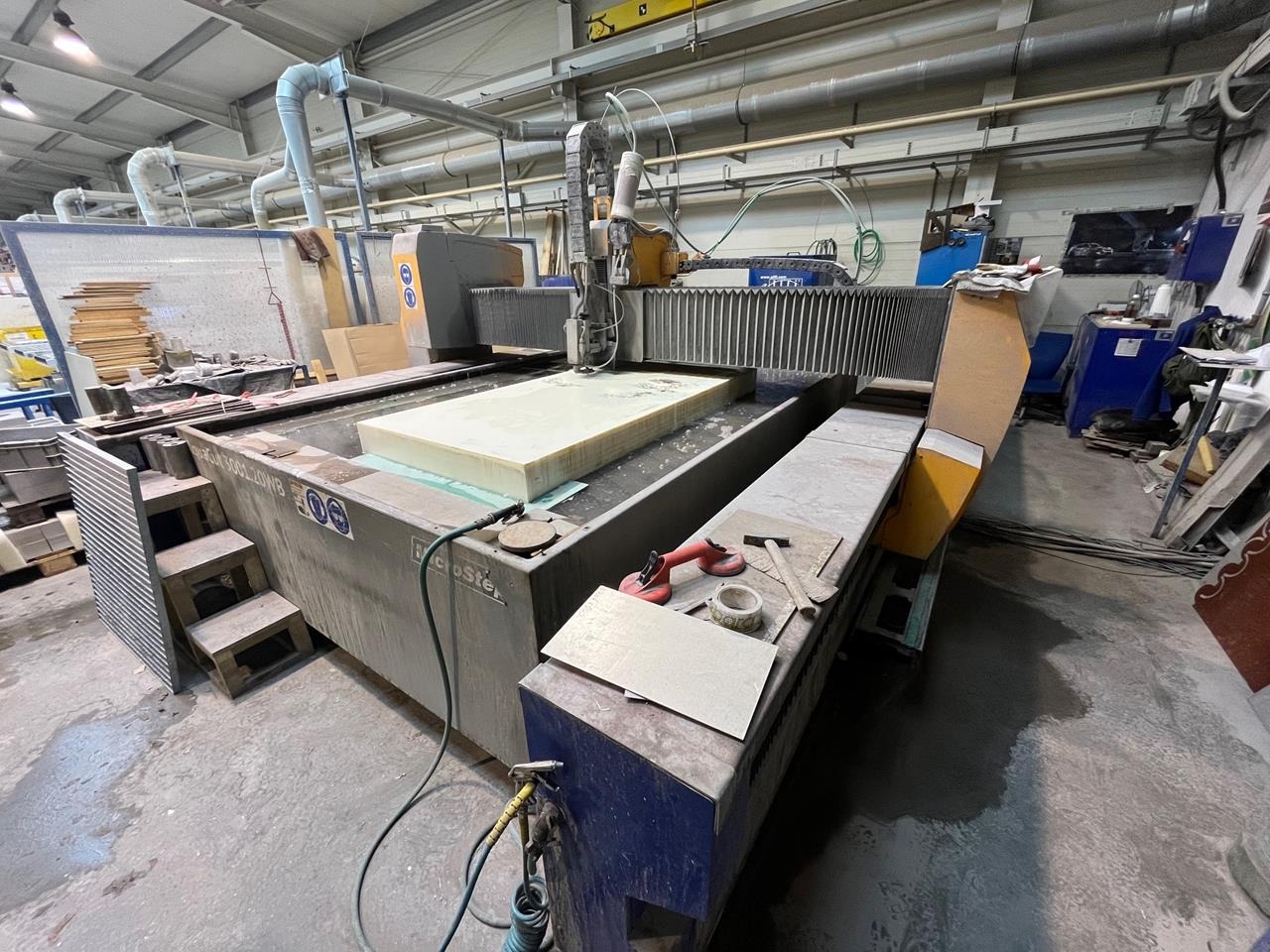 Used MicroStep AquaCut 3001.20WB I Waterjet I 2016