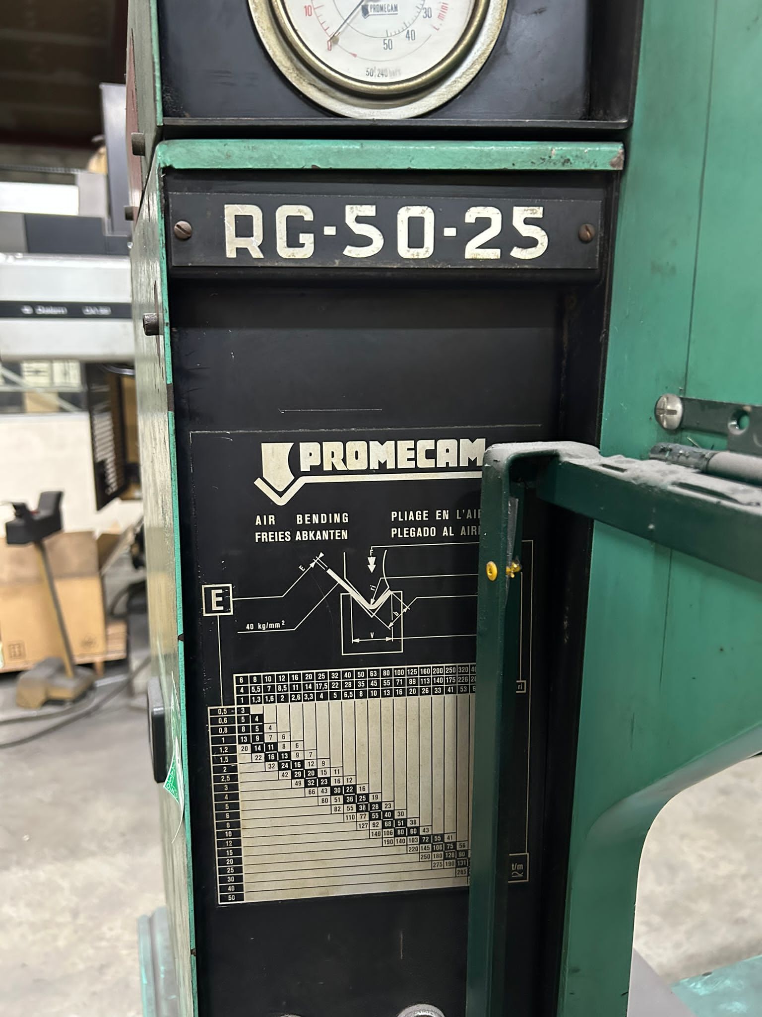 Usado Prensa de Plegado Promecam RG 50-25 I