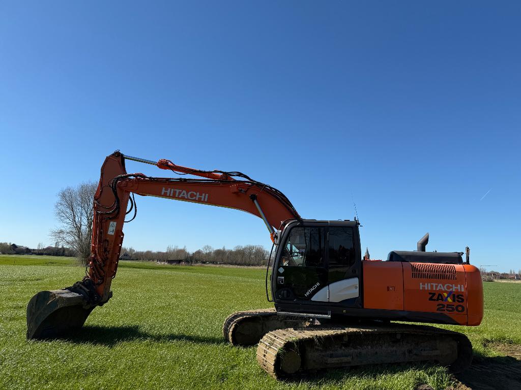 Used Hitachi ZX210LC-5B I Excavator I 2015