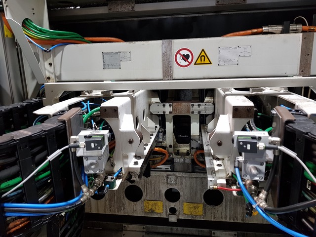 Used SW EMAG BAW06 I Vertical Machining Center