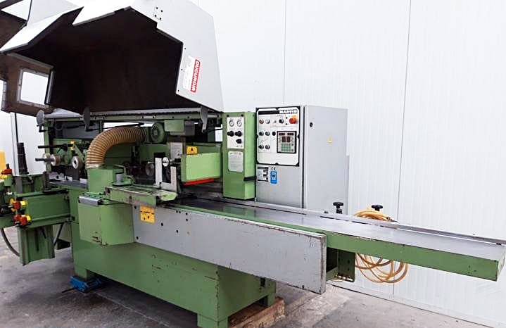 Gebruikt MARTIN T 90 - 1995