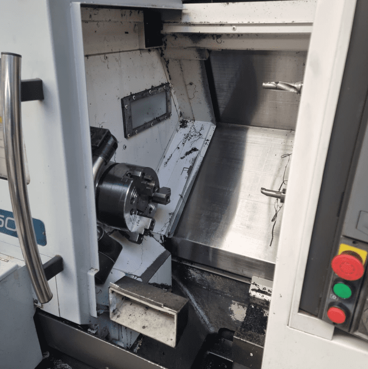 Gebruikt Okuma Genos L250E - CNC Draaibank - 2017