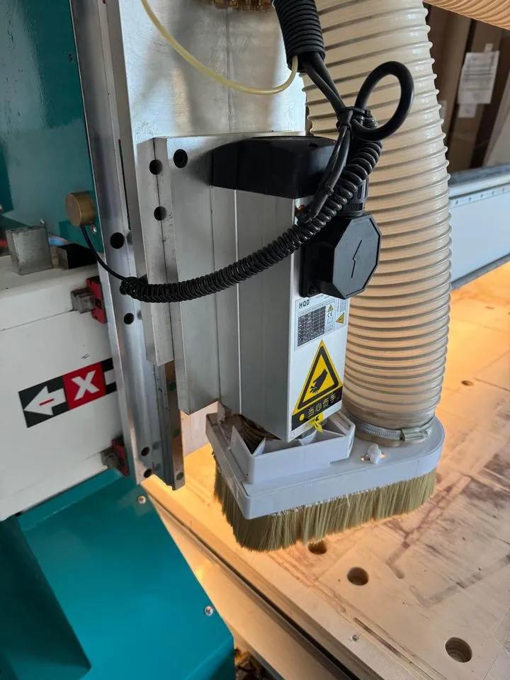 Usado Comeid CNC CMD-1325 I CNC Router