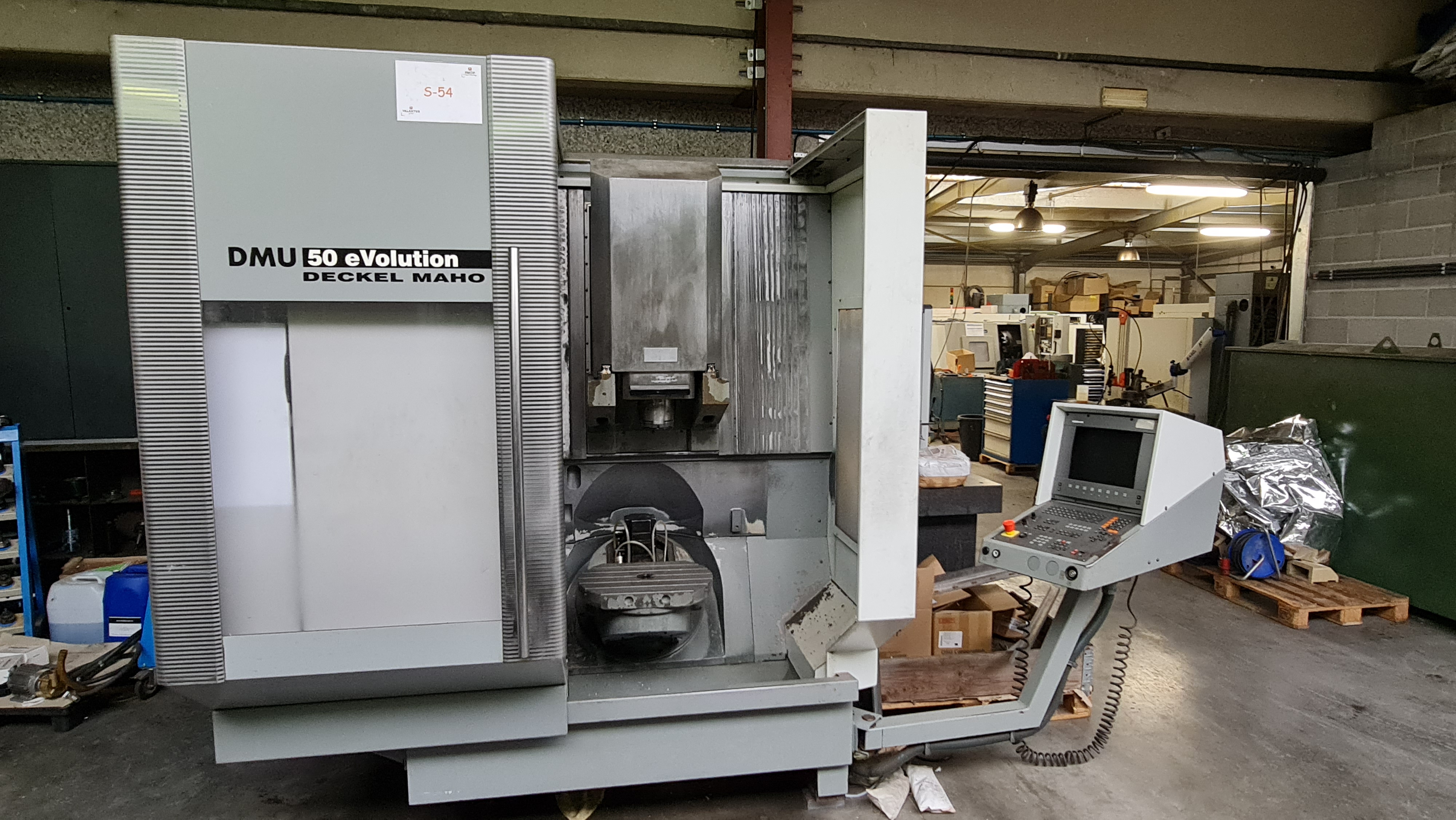 Usado Centro de mecanizado vertical Deckel Maho DMU Evolution 50 I 2001