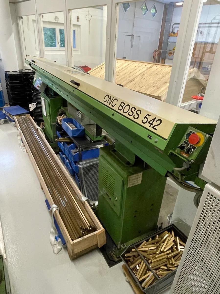 Usado Torno CNC Benzinger TNE V6 I