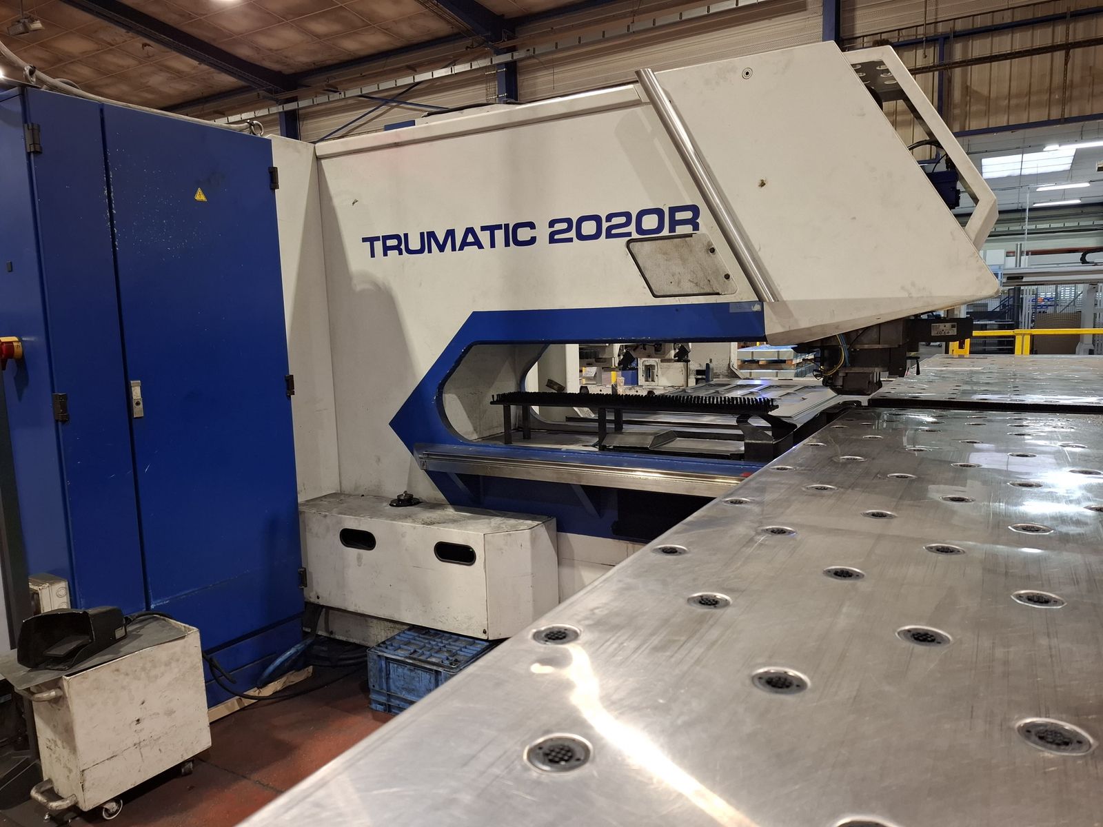 Used Trumpf Trumatic 2020R I Punching Machine I 2004