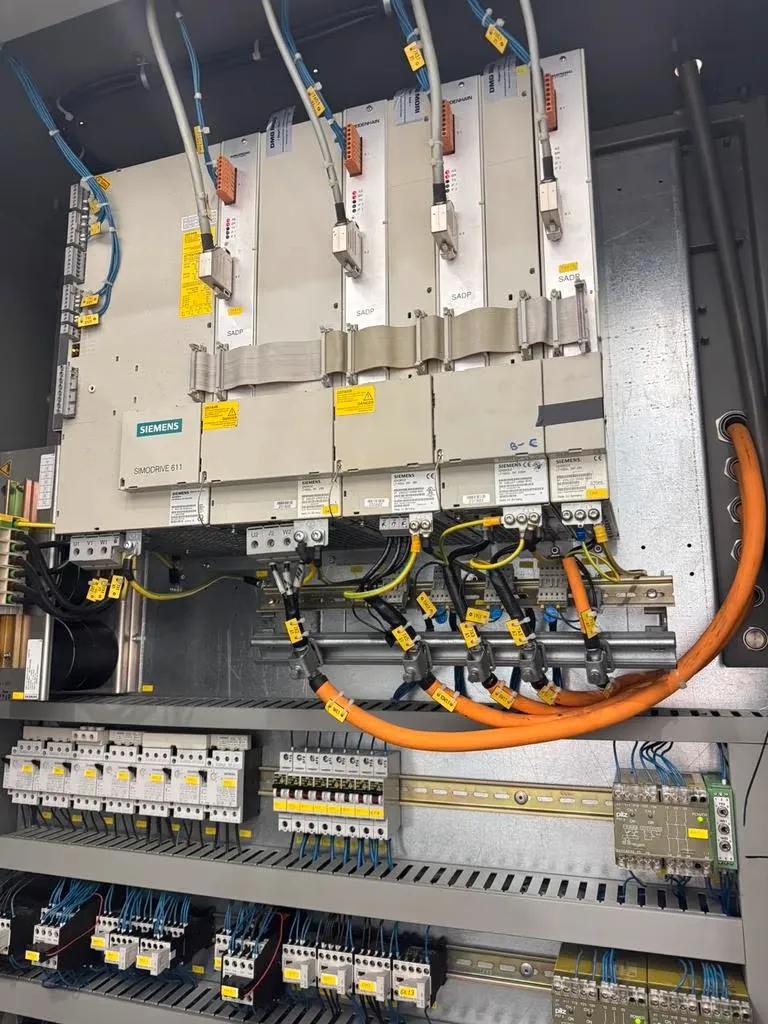 Gebruikt Deckel Maho DMU 80P I Verticaal bewerkingscentrum I 1998