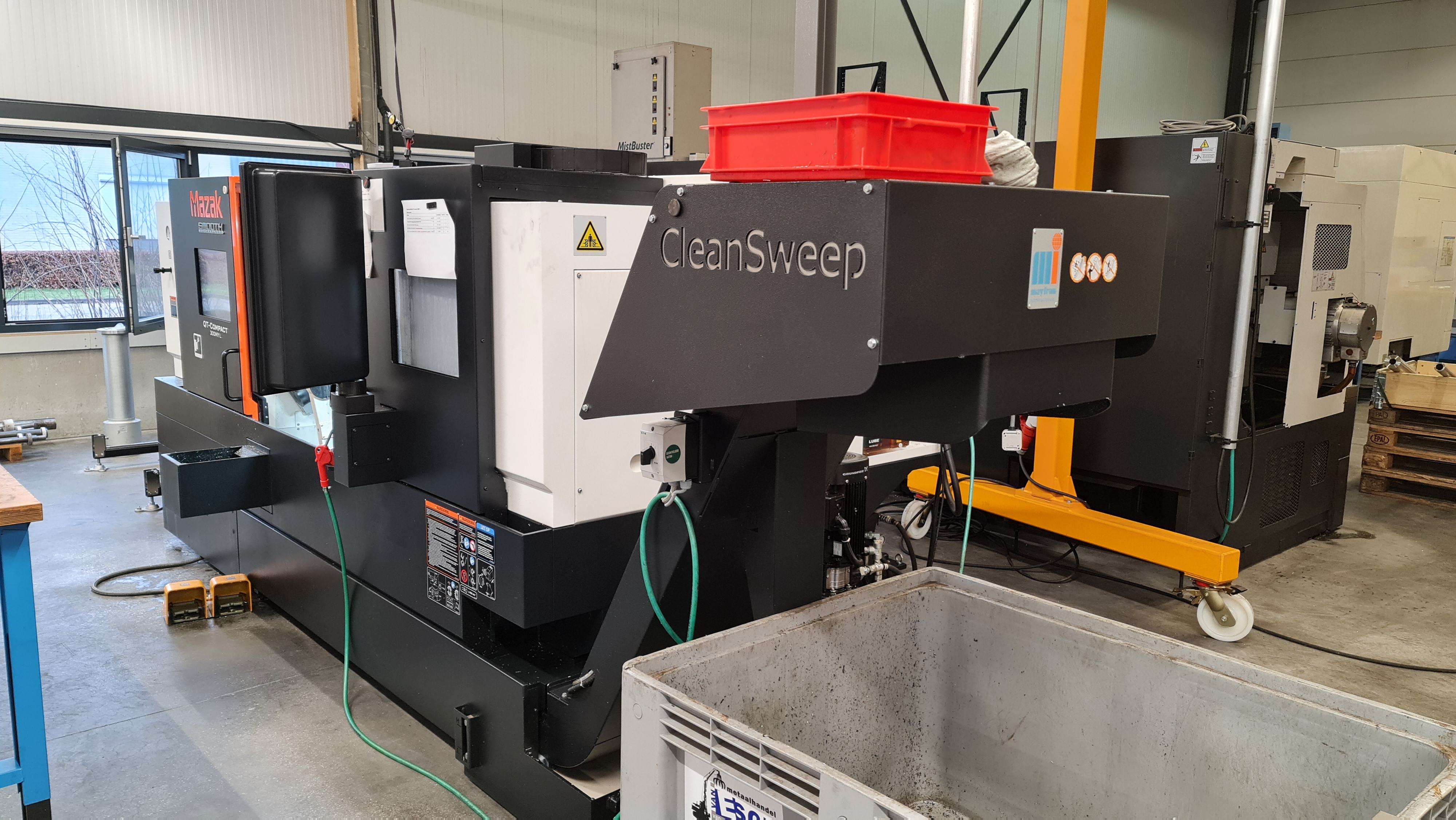 Usado MAZAK QT COMPACT 300 MY L - 2018