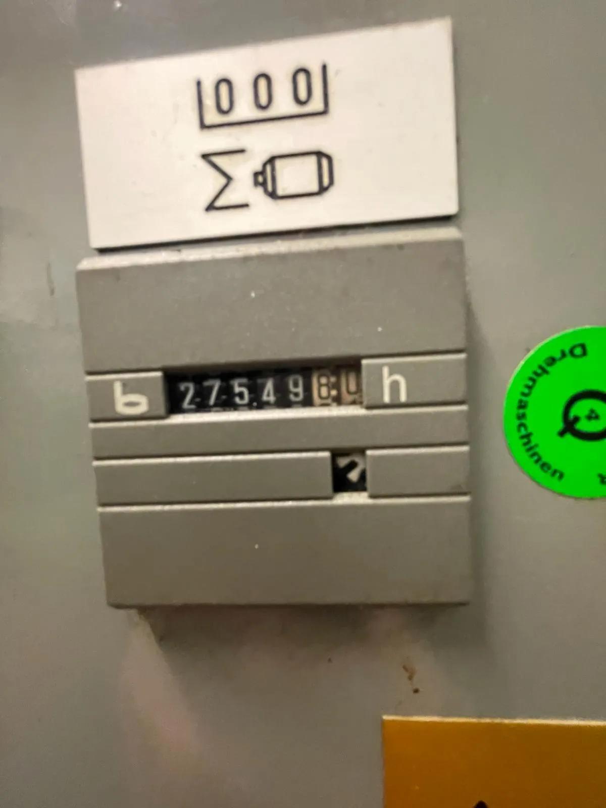 Gebruikt Gildemeister NEF 320 I CNC Draaibank