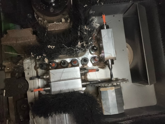 Usado Biesse Skill 300 CTS I Centro de mecanizado CNC I 2011