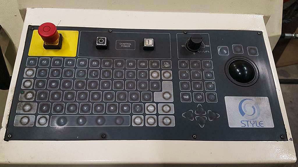 Used Style 410 - Lathe - 2000