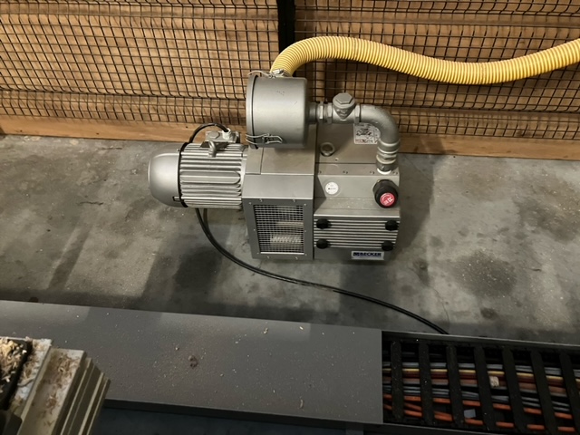 Usado Biesse Skill 300 CTS I Centro de mecanizado CNC I 2011