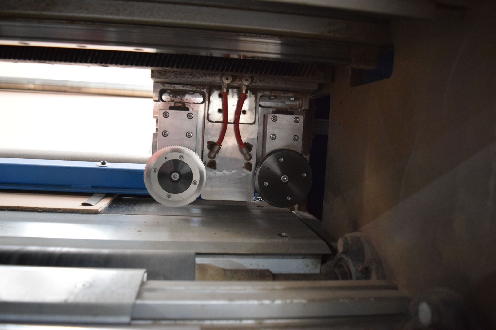 Used Panotec FLEXmode 04 2.5 1CL I Cardboard Cutting I 2007