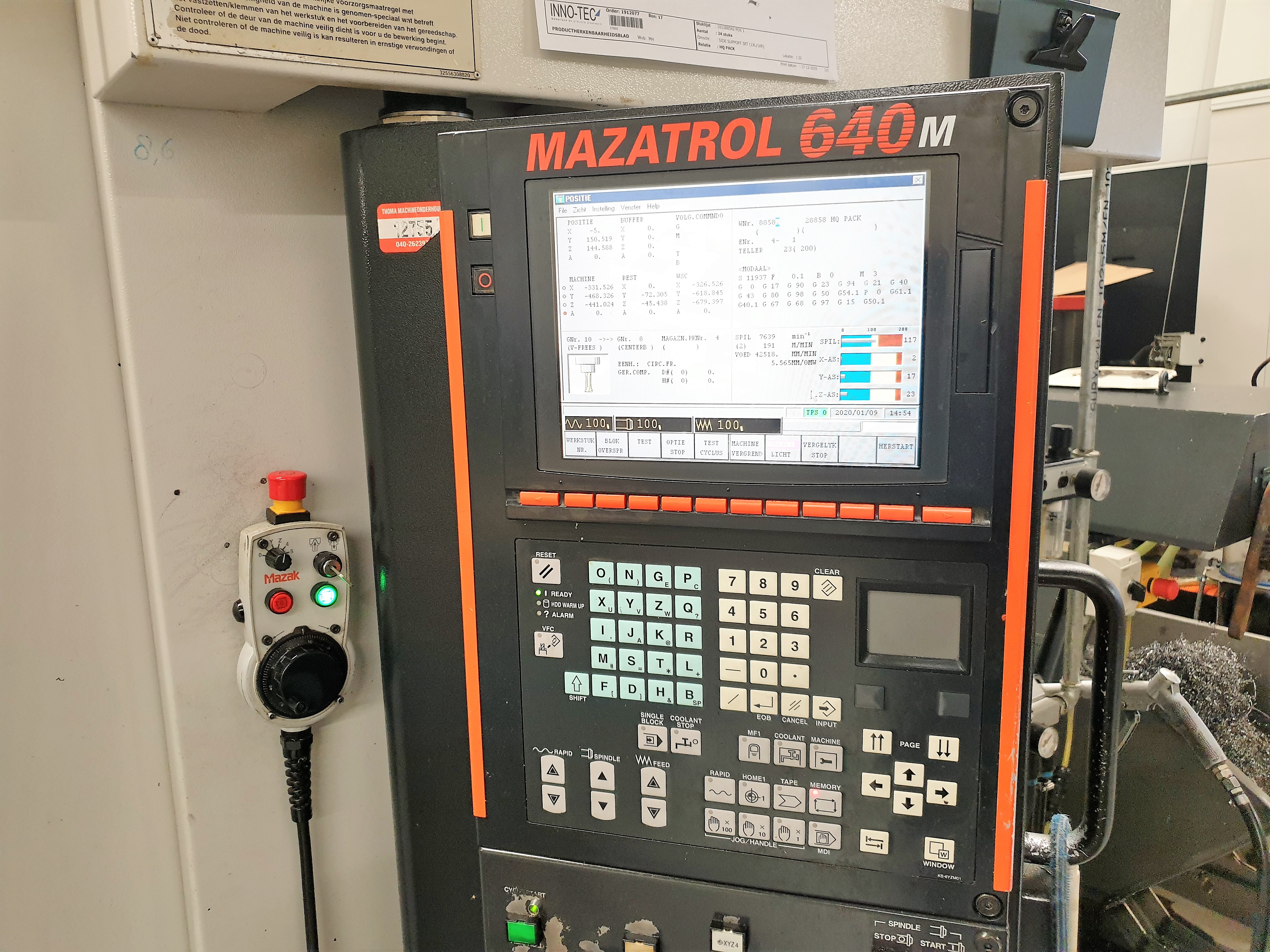 Usado Centro de Mecanizado Vertical MAZAK VTC - 300C - II - 2005