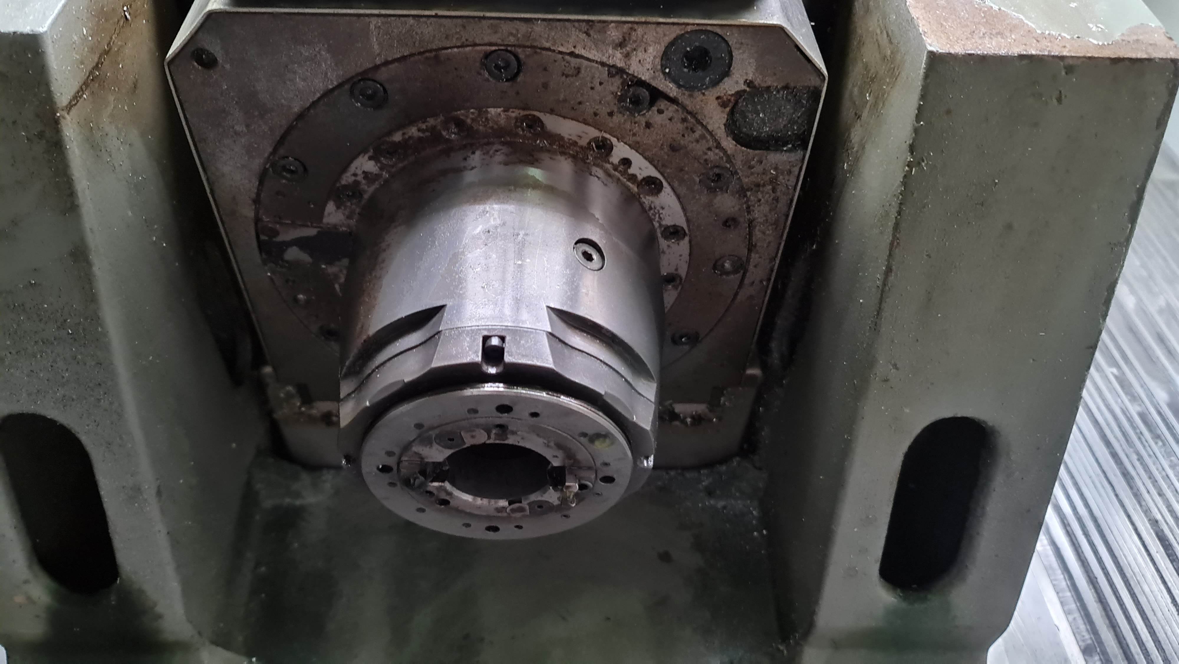 Usado Centro de mecanizado vertical Deckel Maho DMU Evolution 50 I 2001