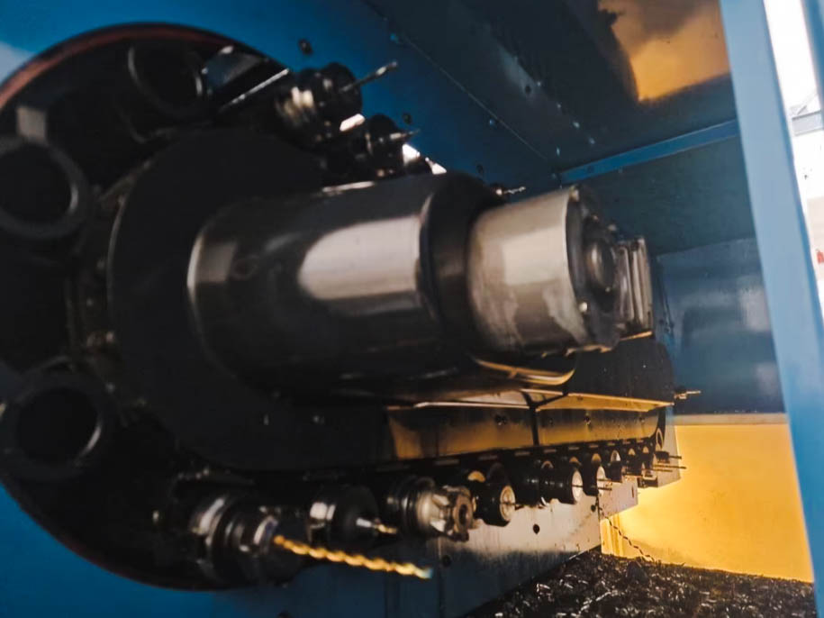 Gebruikt Matsuura RA-1G I Verticaal bewerkingscentrum I 2000