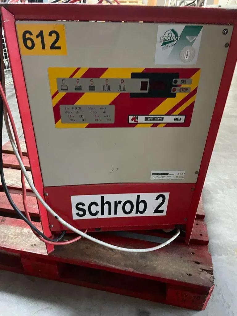 Gebruikt HAKO Jonas 1450 E I Straatveger