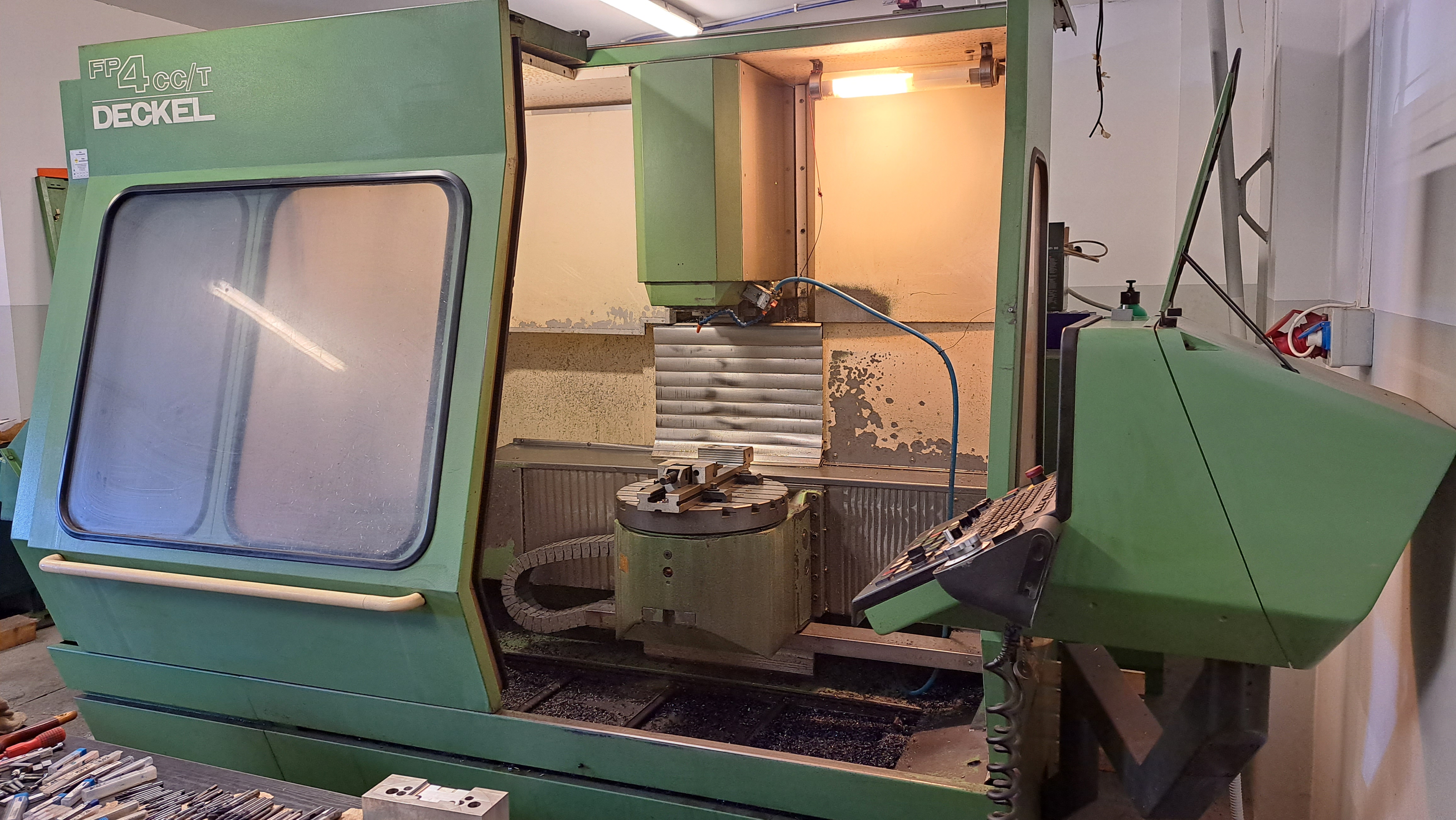 Used Deckel FP4 CCT I Vertical Machining Center