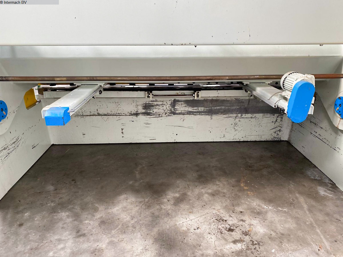 Gebruikt Durma DHGM 3010 - Guillotine - 2002