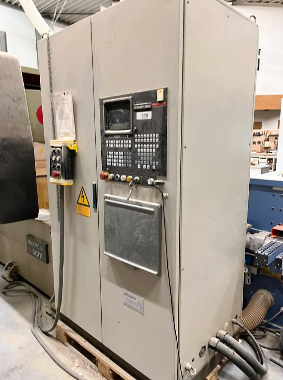 Used SCM Record 2 - CNC Machining Center - 1996